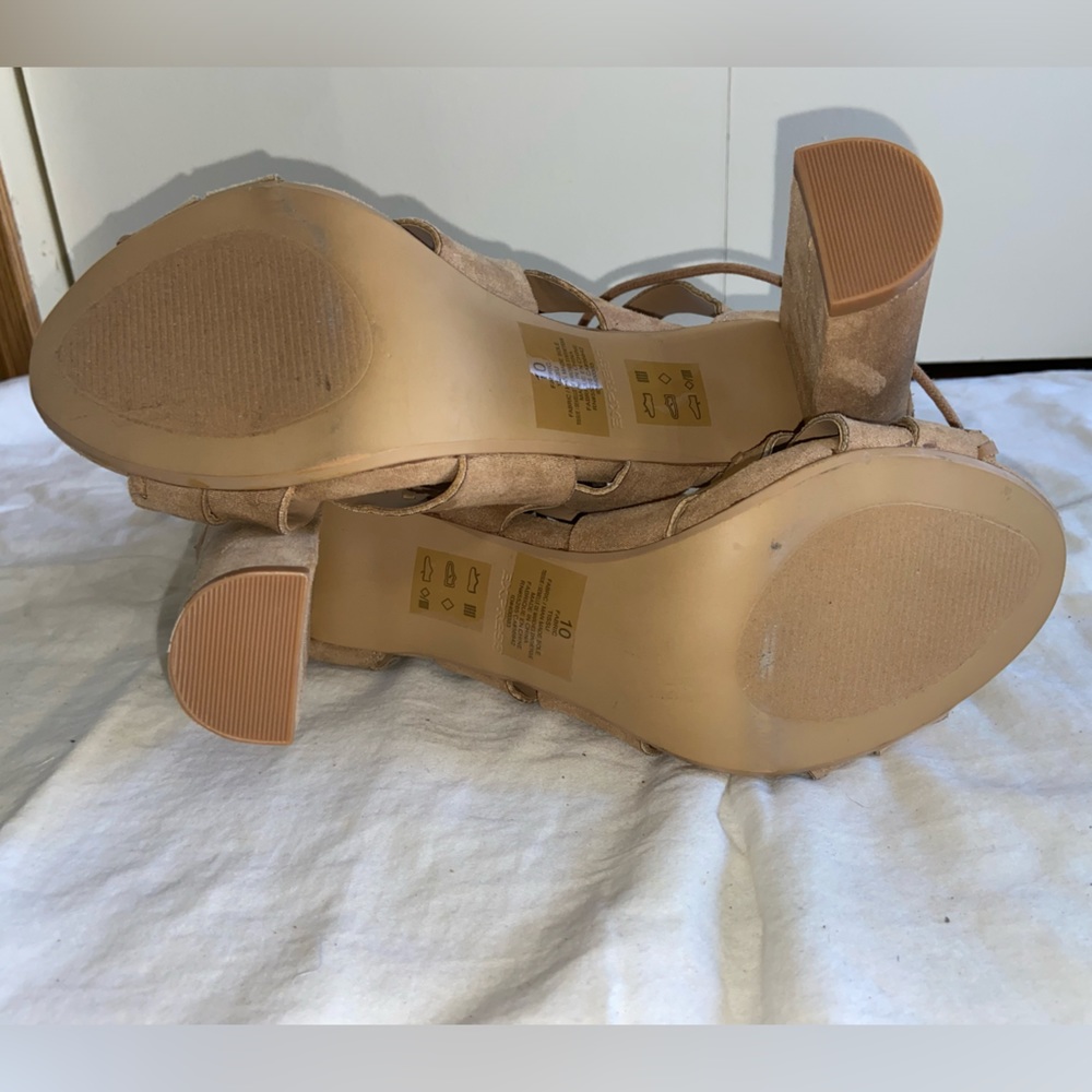Women’s Heels - Express Brand, NWT - Size 10 - Picture 6 of 12